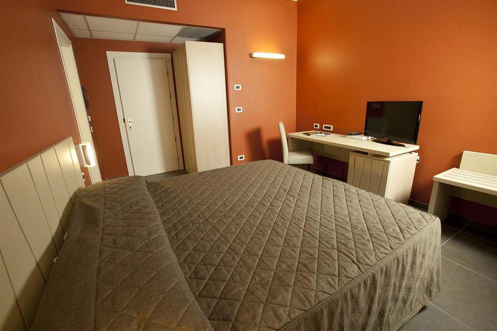 Rolling Hotel Casoria Extérieur photo