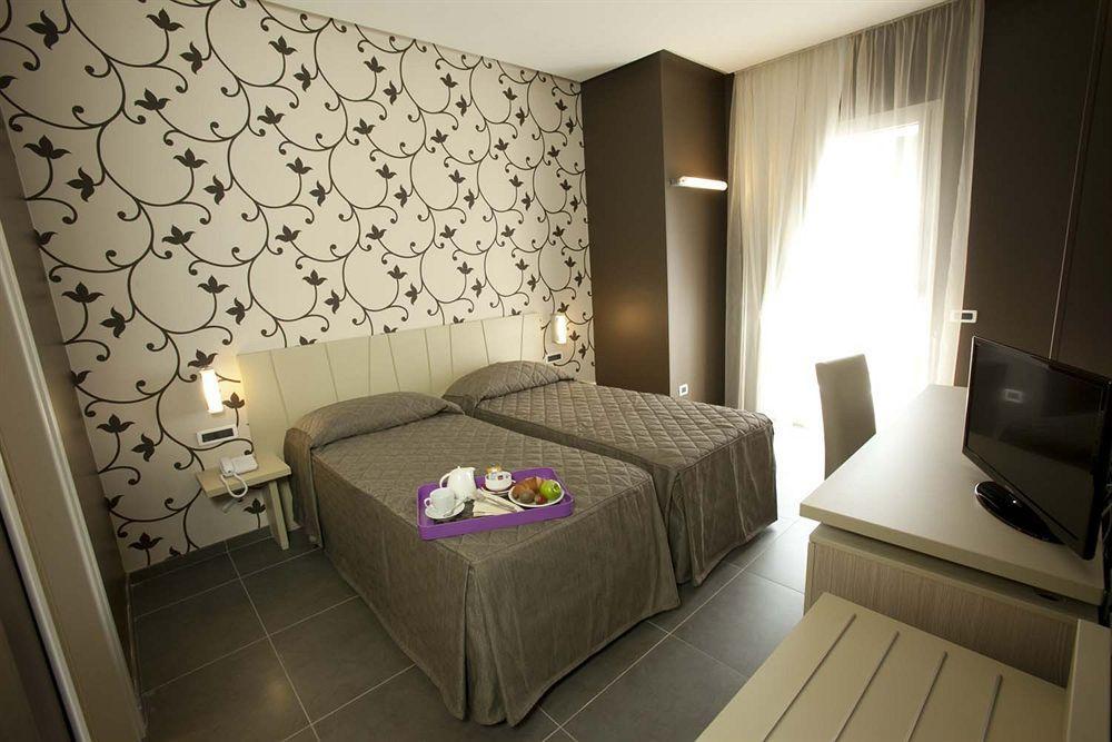 Rolling Hotel Casoria Extérieur photo