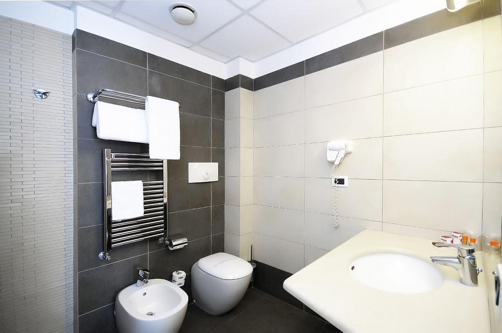 Rolling Hotel Casoria Extérieur photo