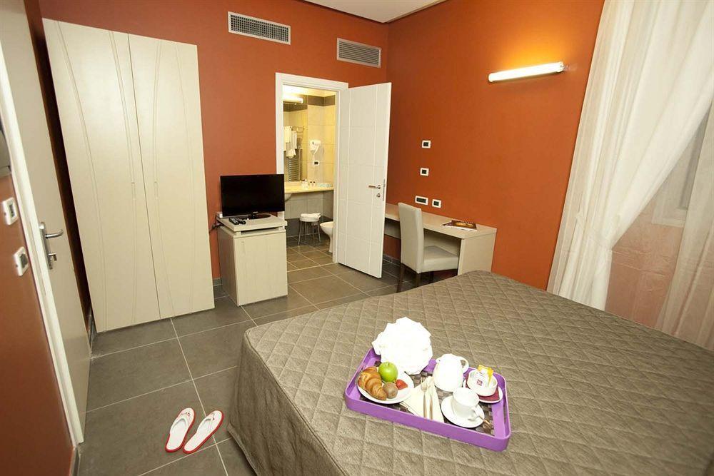 Rolling Hotel Casoria Extérieur photo